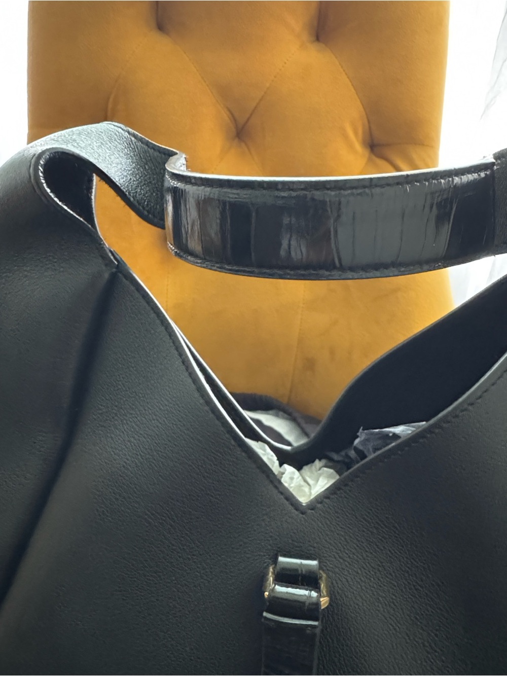 Givenchy Black Grained Leather Medium G Hobo with Padlock - Picture 11 of 13